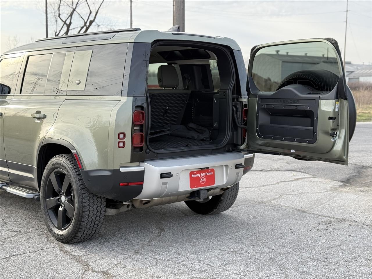 Land Rover Defender 110 SE AWD 2023