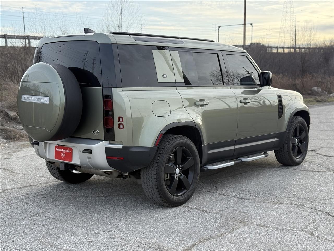 Land Rover Defender 110 SE AWD 2023