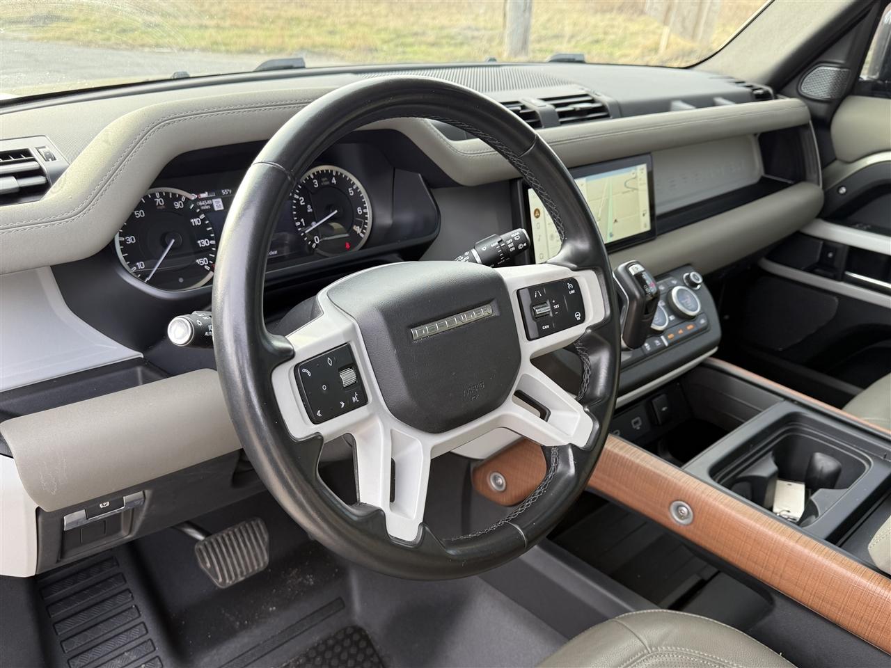 Land Rover Defender 110 SE AWD 2023