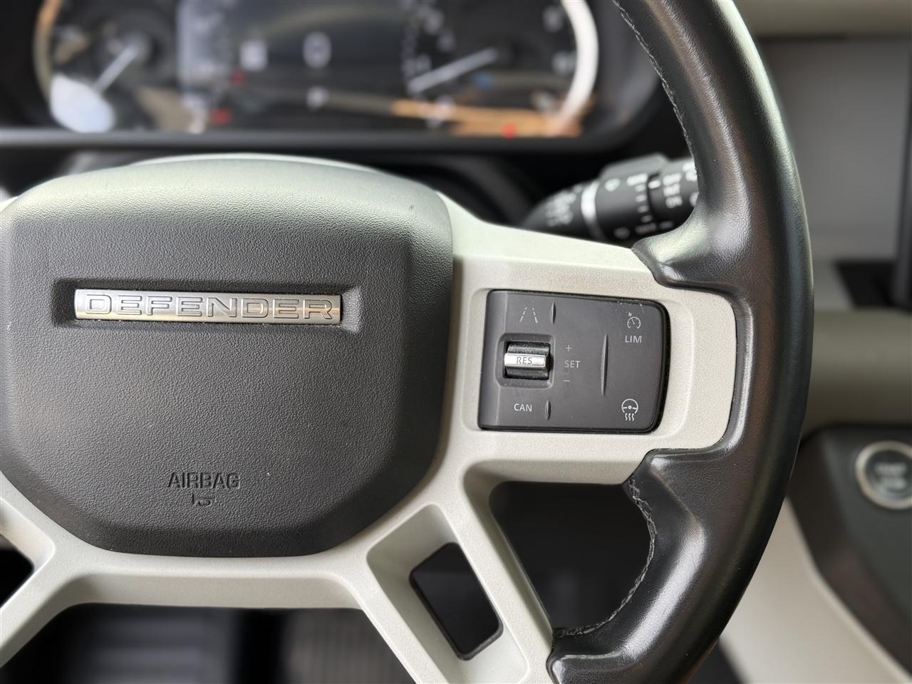 Land Rover Defender 110 SE AWD 2023