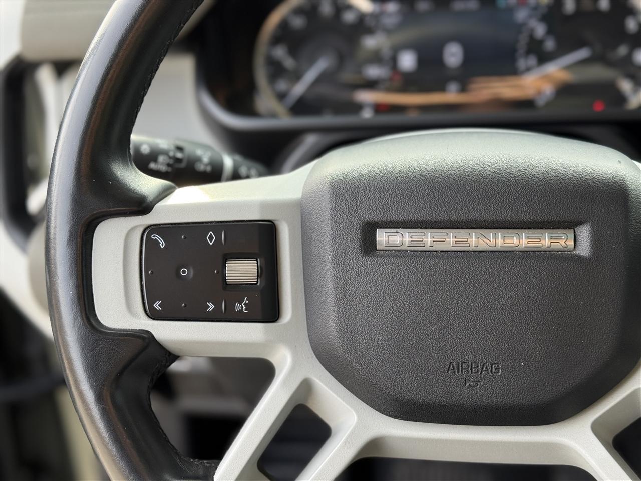 Land Rover Defender 110 SE AWD 2023