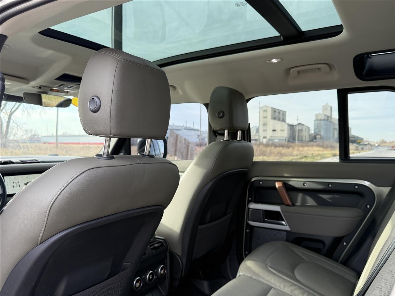 Land Rover Defender 110 SE AWD 2023