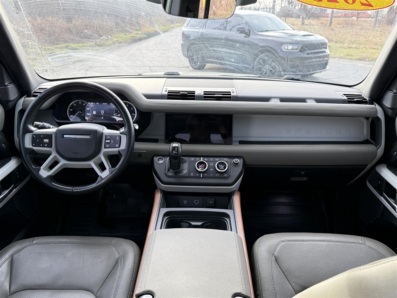 Land Rover Defender 110 SE AWD 2023