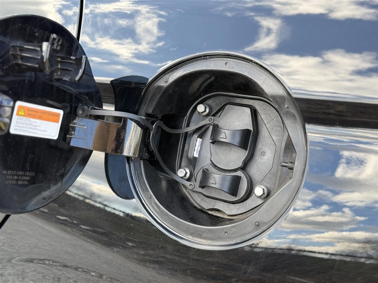 Hyundai Ioniq Electric SE Hatchback 2021