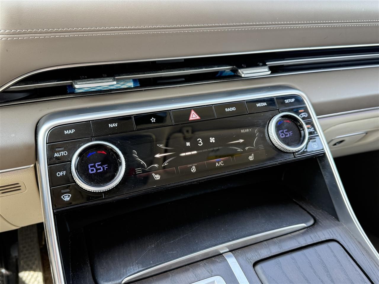 Genesis GV80 2.5T AWD 2024