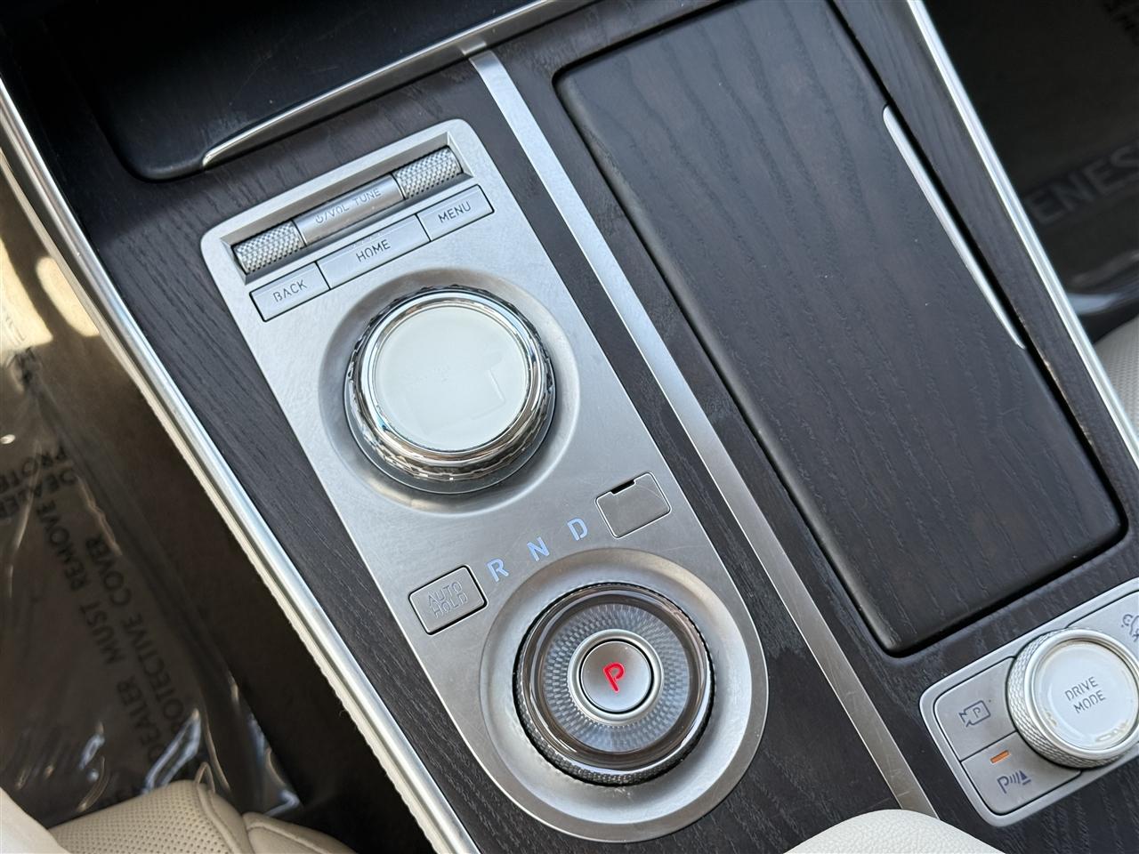 Genesis GV80 2.5T AWD 2024