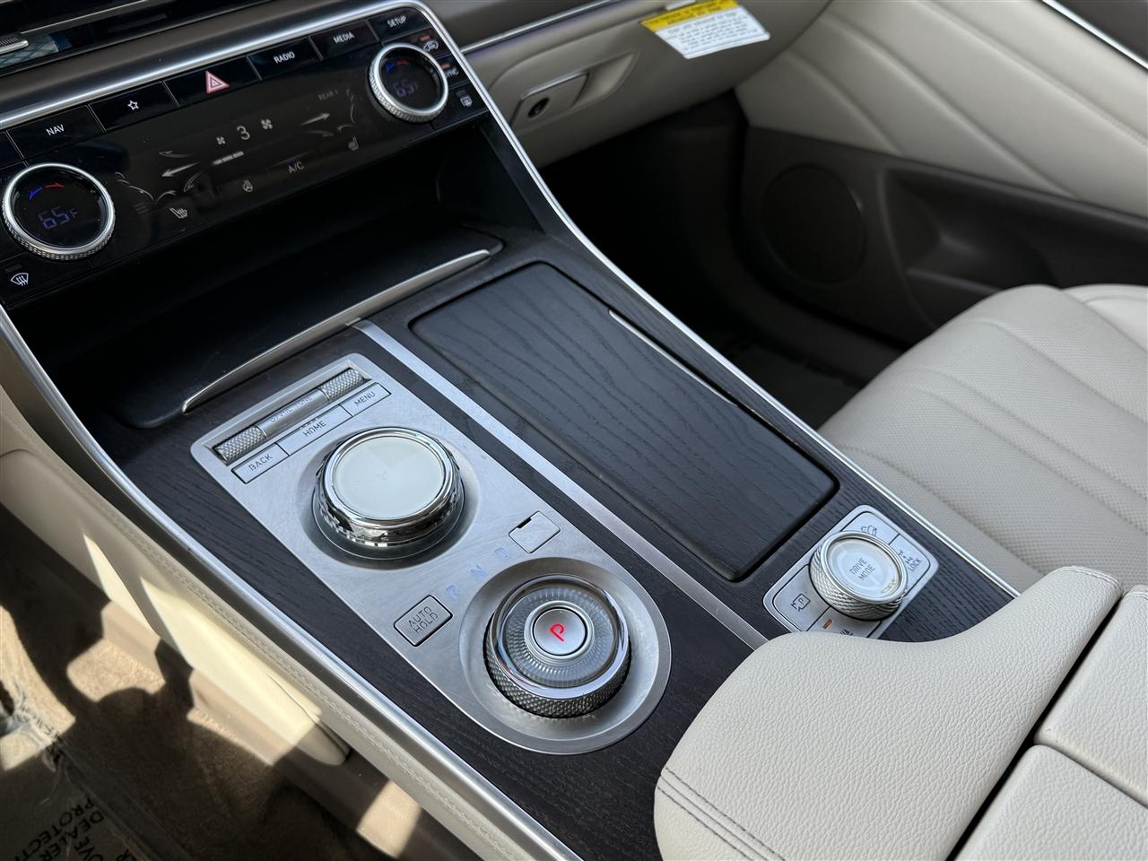 Genesis GV80 2.5T AWD 2024