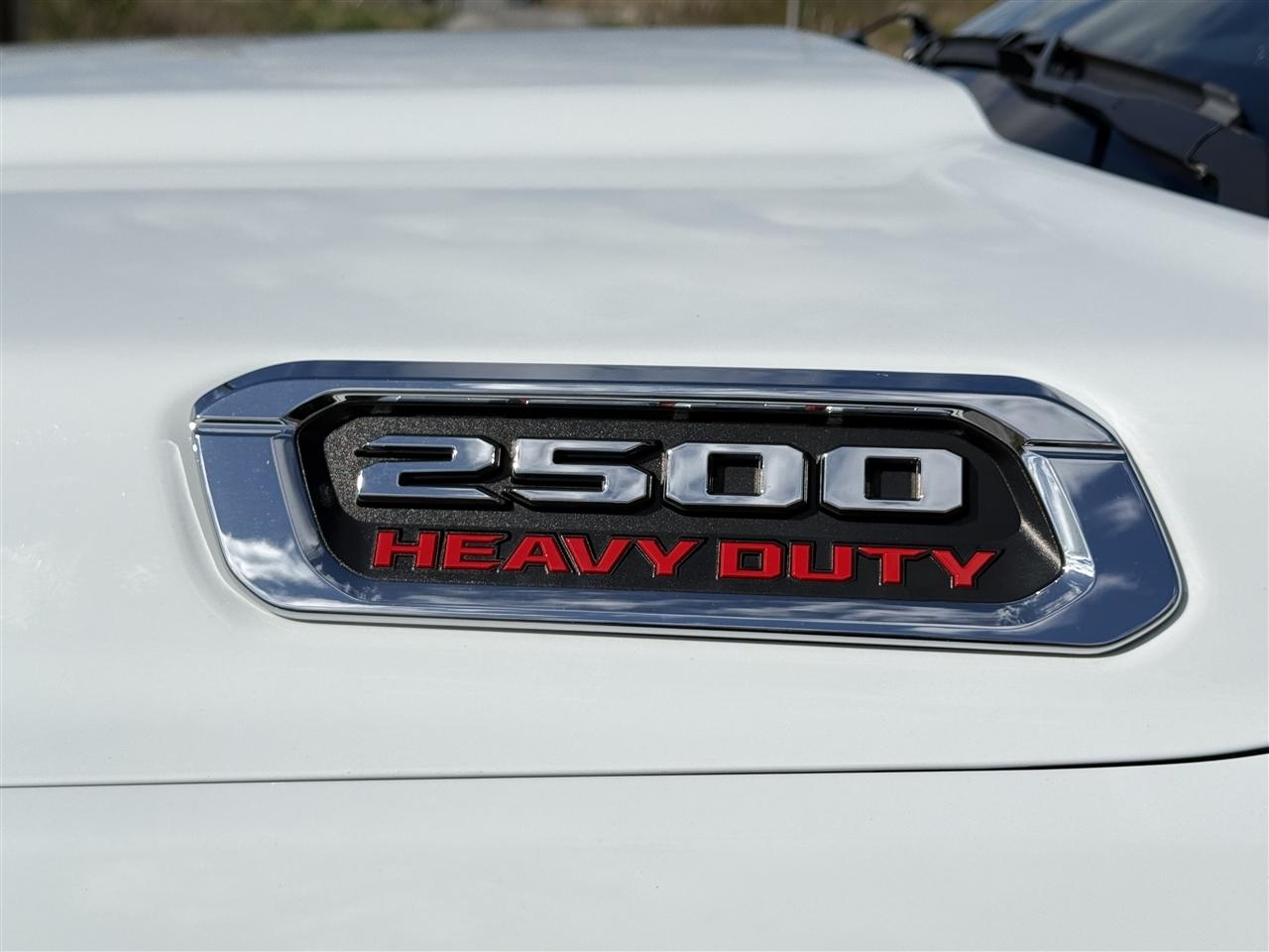 RAM 2500 Tradesman 4x4 Crew Cab 6'4" Box 2022