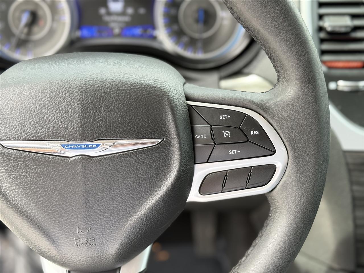 Chrysler 300 300 Touring L RWD 2022