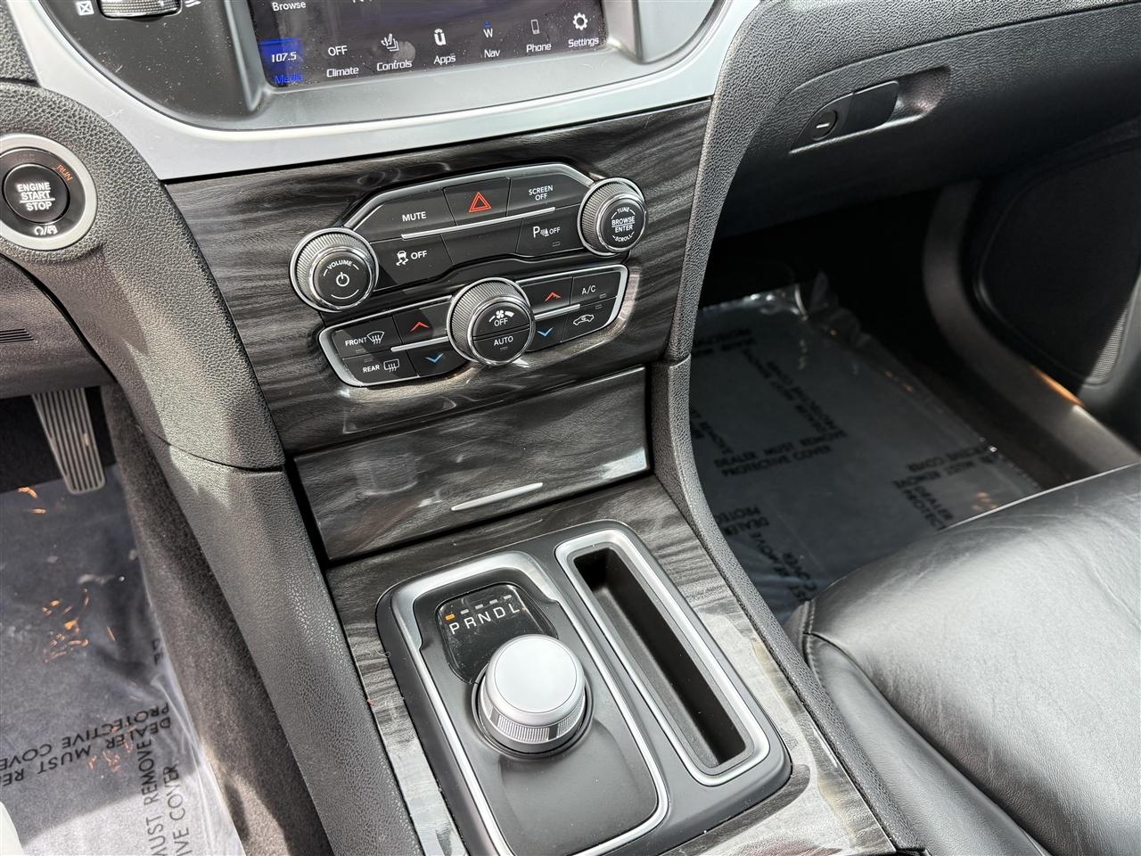 Chrysler 300 300 Touring L RWD 2022