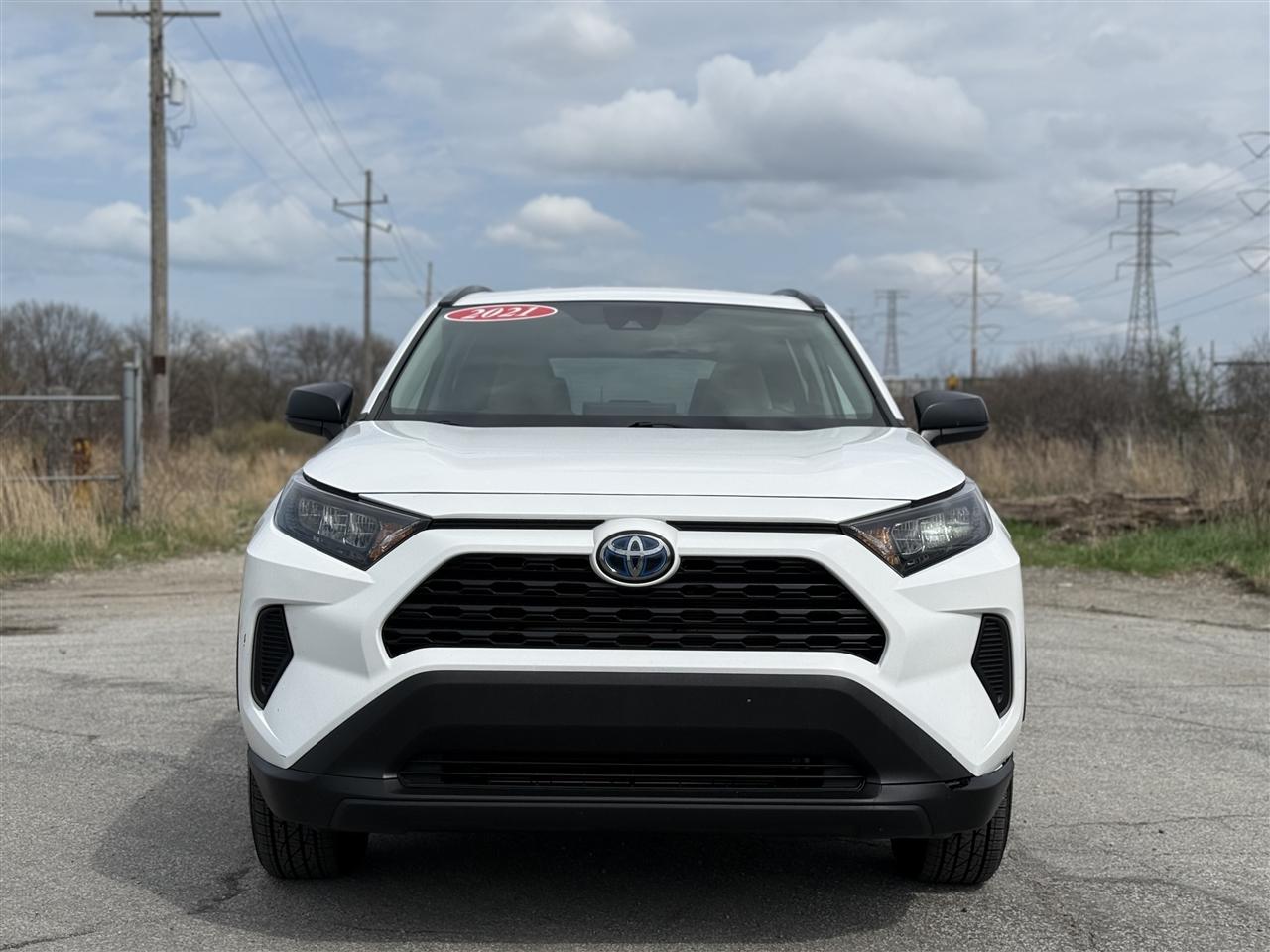 Toyota RAV4 Hybrid LE AWD (Natl) 2021