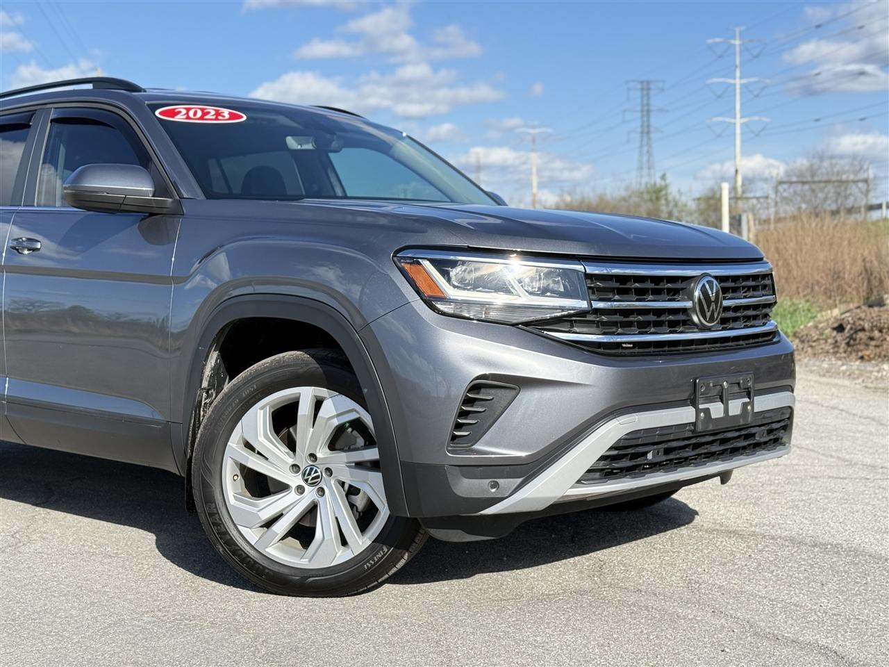 Volkswagen Atlas 3.6L V6 SE w/Technology FWD 2023