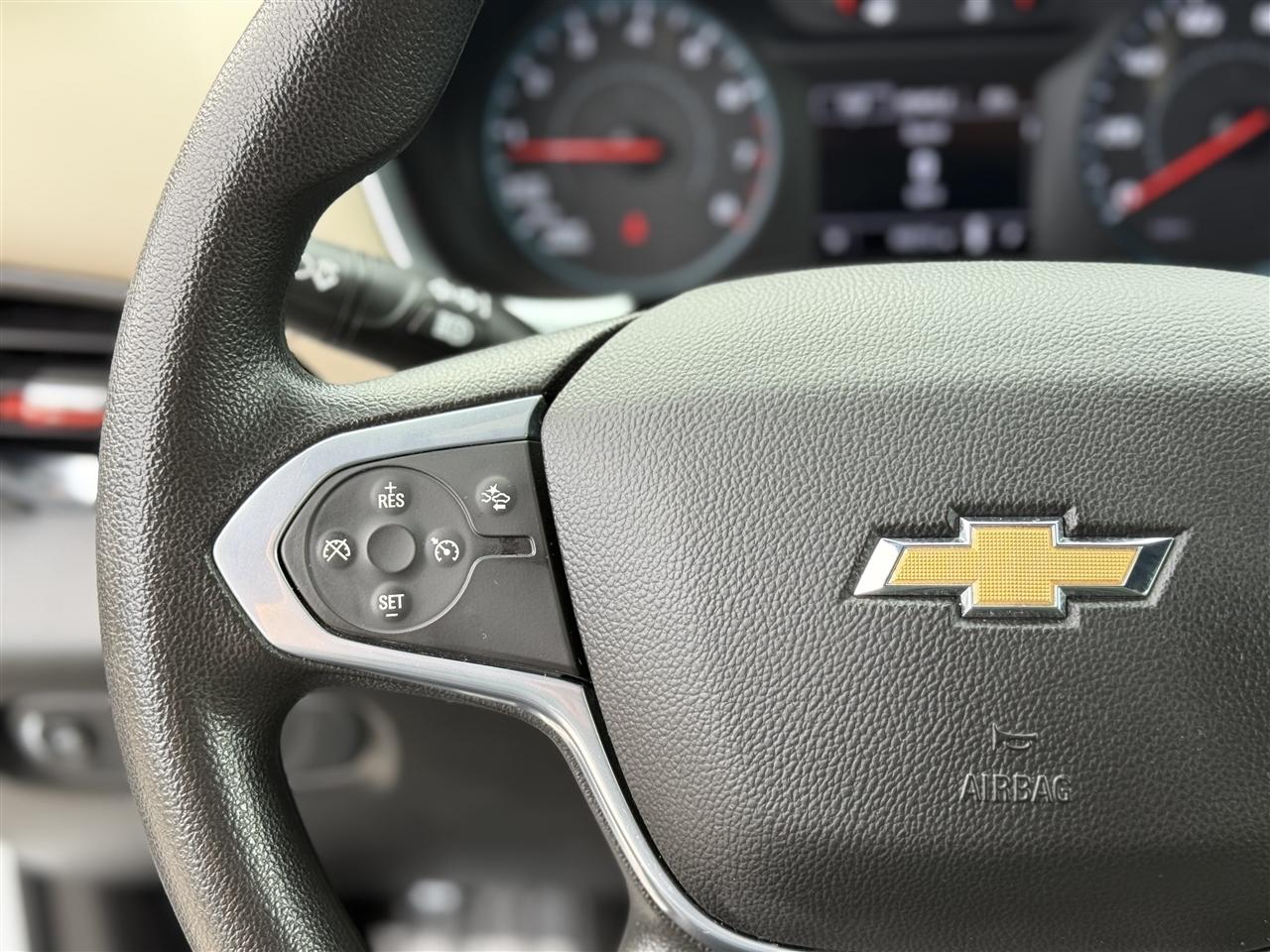 Chevrolet Traverse AWD 4dr LS w/1FL 2022