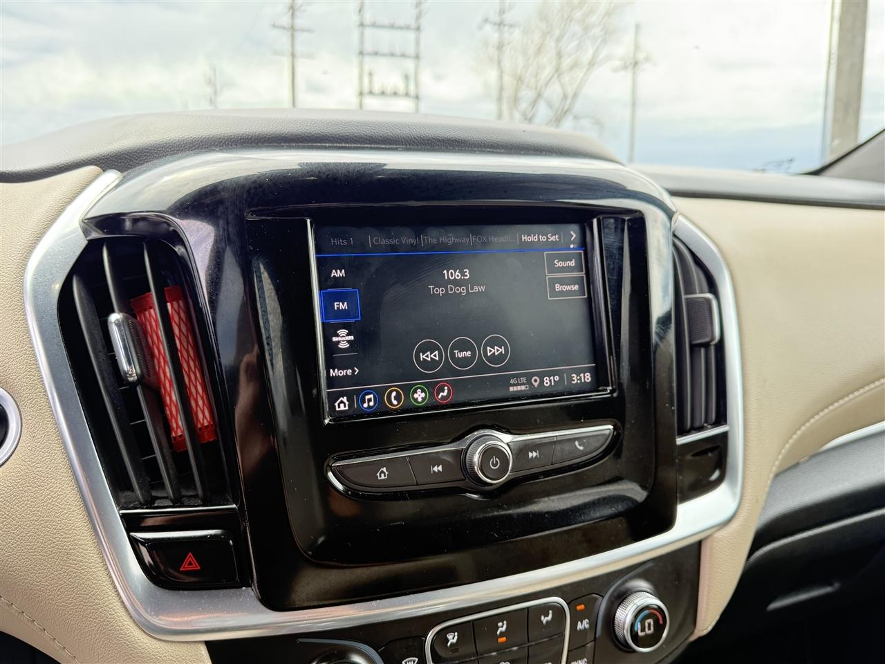 Chevrolet Traverse AWD 4dr LS w/1FL 2022