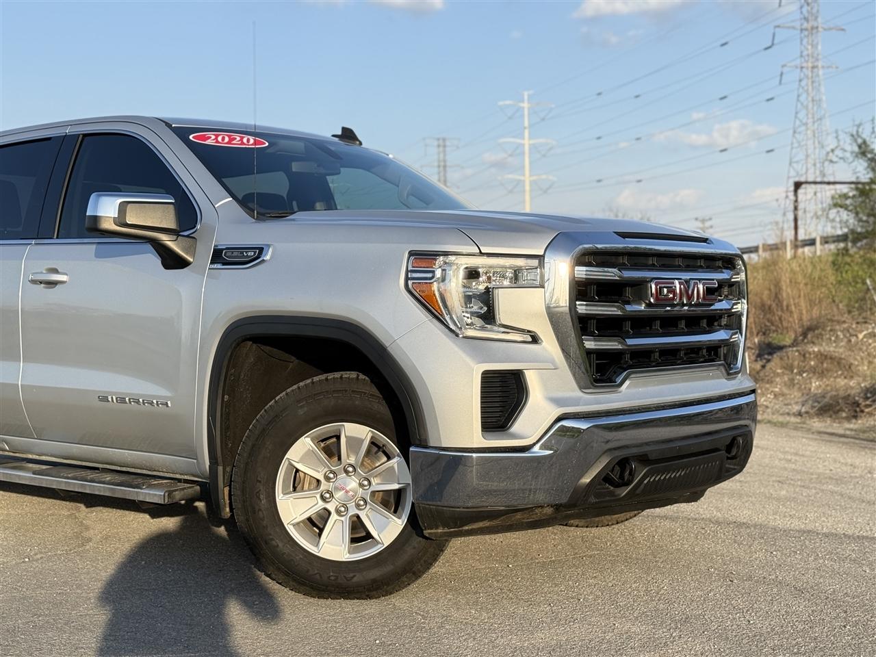 GMC Sierra 1500 4WD Crew Cab 147" SLE 2020