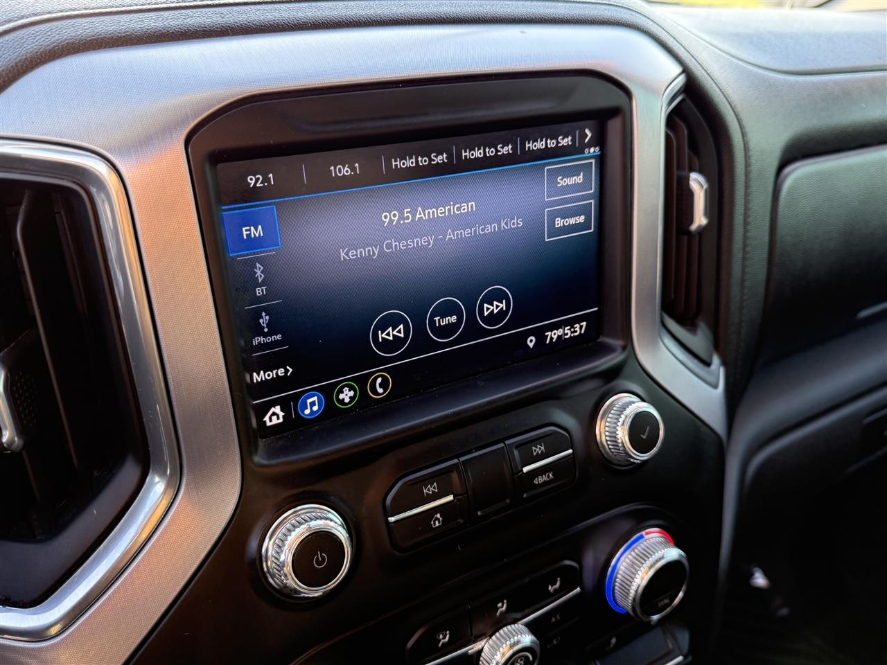 GMC Sierra 1500 4WD Crew Cab 147" SLE 2020