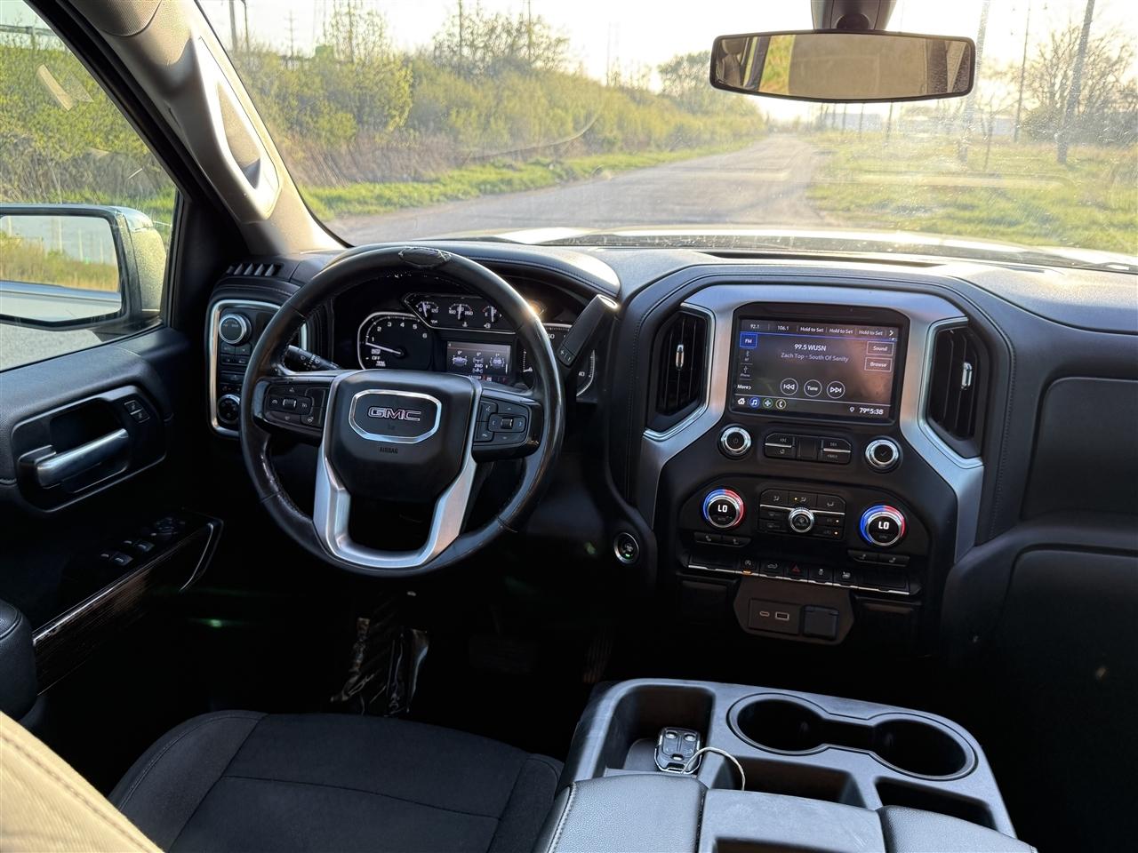 GMC Sierra 1500 4WD Crew Cab 147" SLE 2020