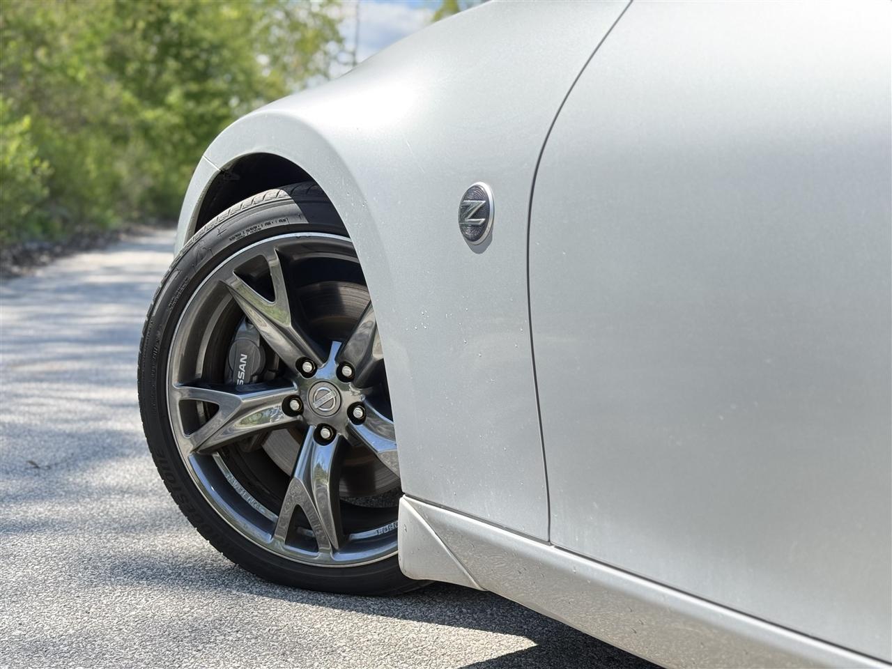 Nissan 370Z 2dr Roadster Manual Touring 2010