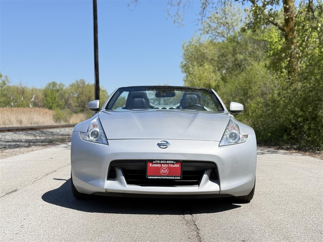 Nissan 370Z 2dr Roadster Manual Touring 2010
