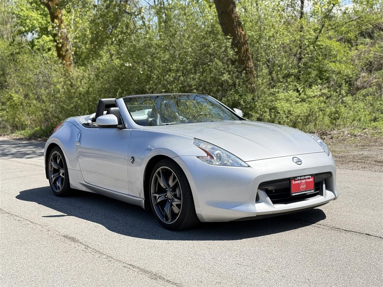 Nissan 370Z 2dr Roadster Manual Touring 2010