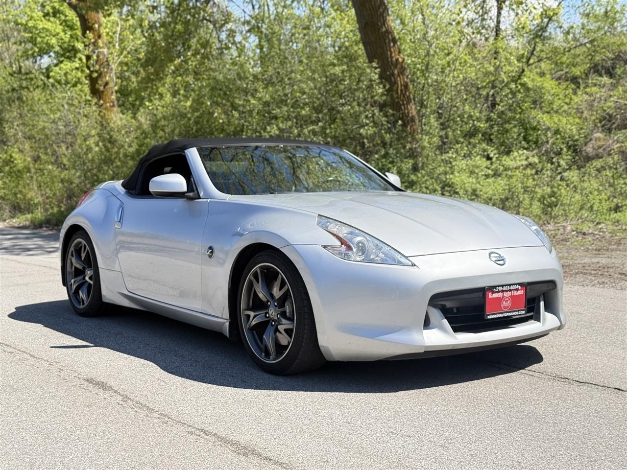 Nissan 370Z 2dr Roadster Manual Touring 2010