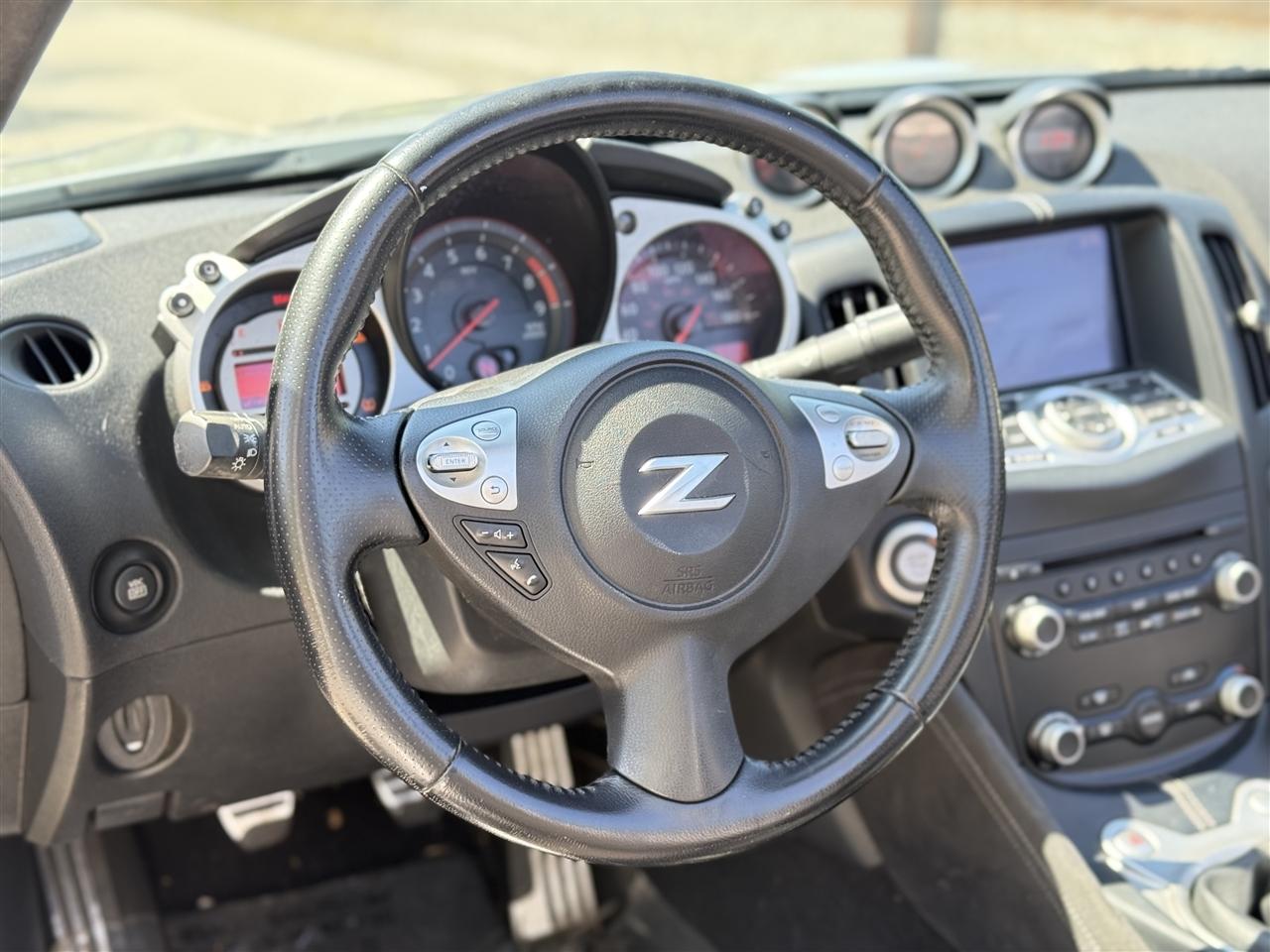 Nissan 370Z 2dr Roadster Manual Touring 2010