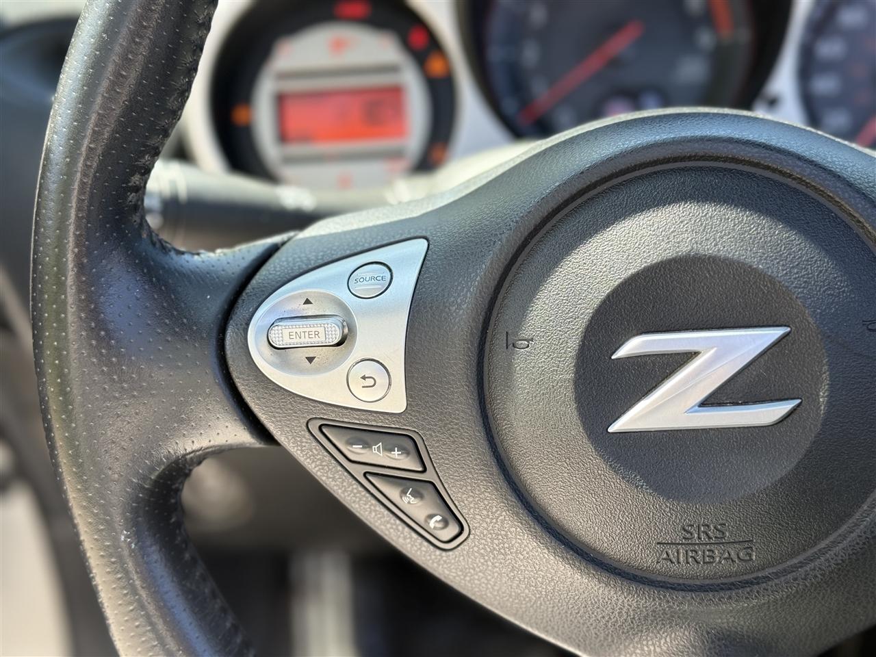 Nissan 370Z 2dr Roadster Manual Touring 2010