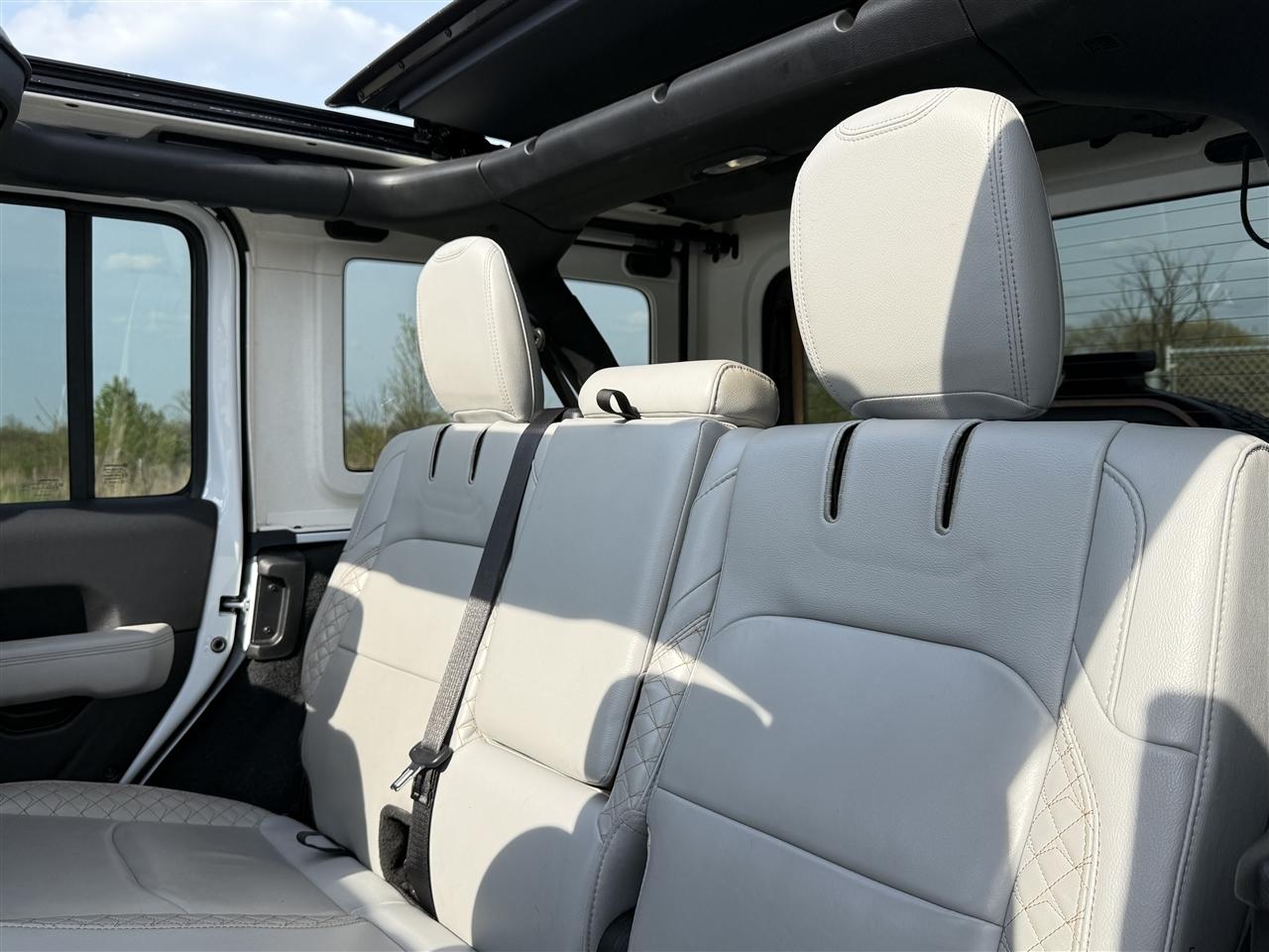 Jeep Wrangler 4xe Sahara High Altitude 4x4 2023