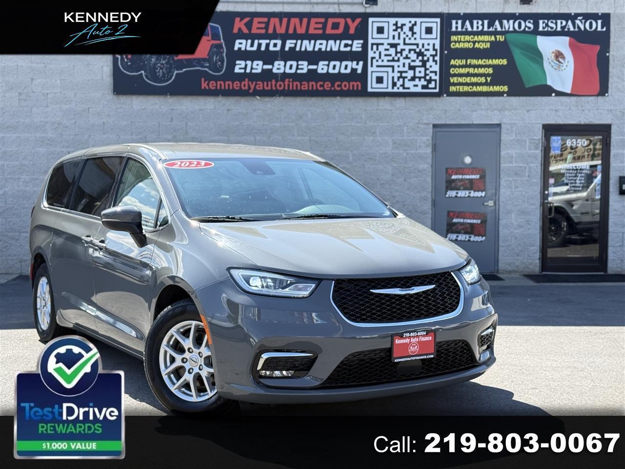 2023 Chrysler Pacifica Touring L FWD