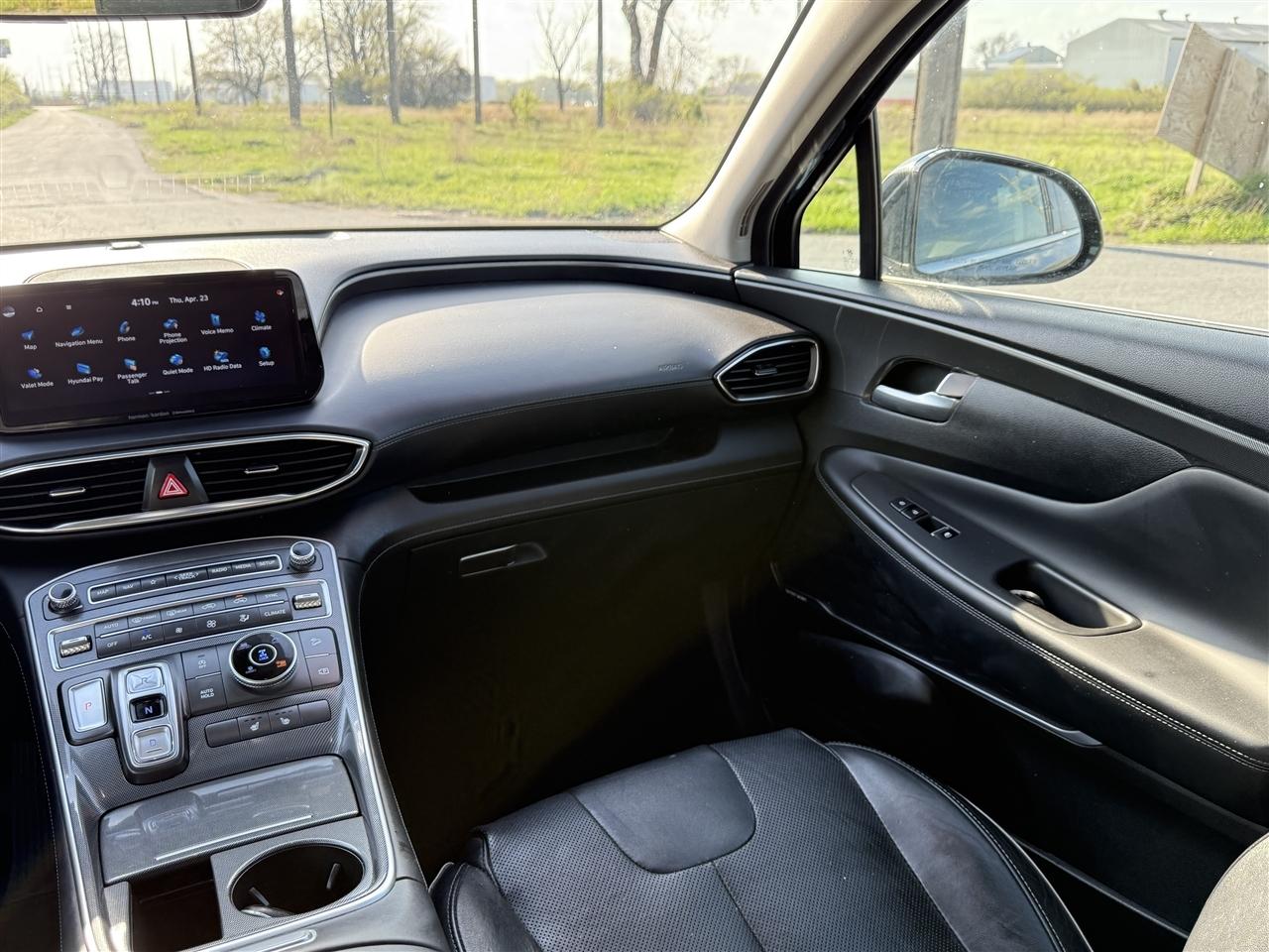 Hyundai Santa Fe SEL AWD 2022