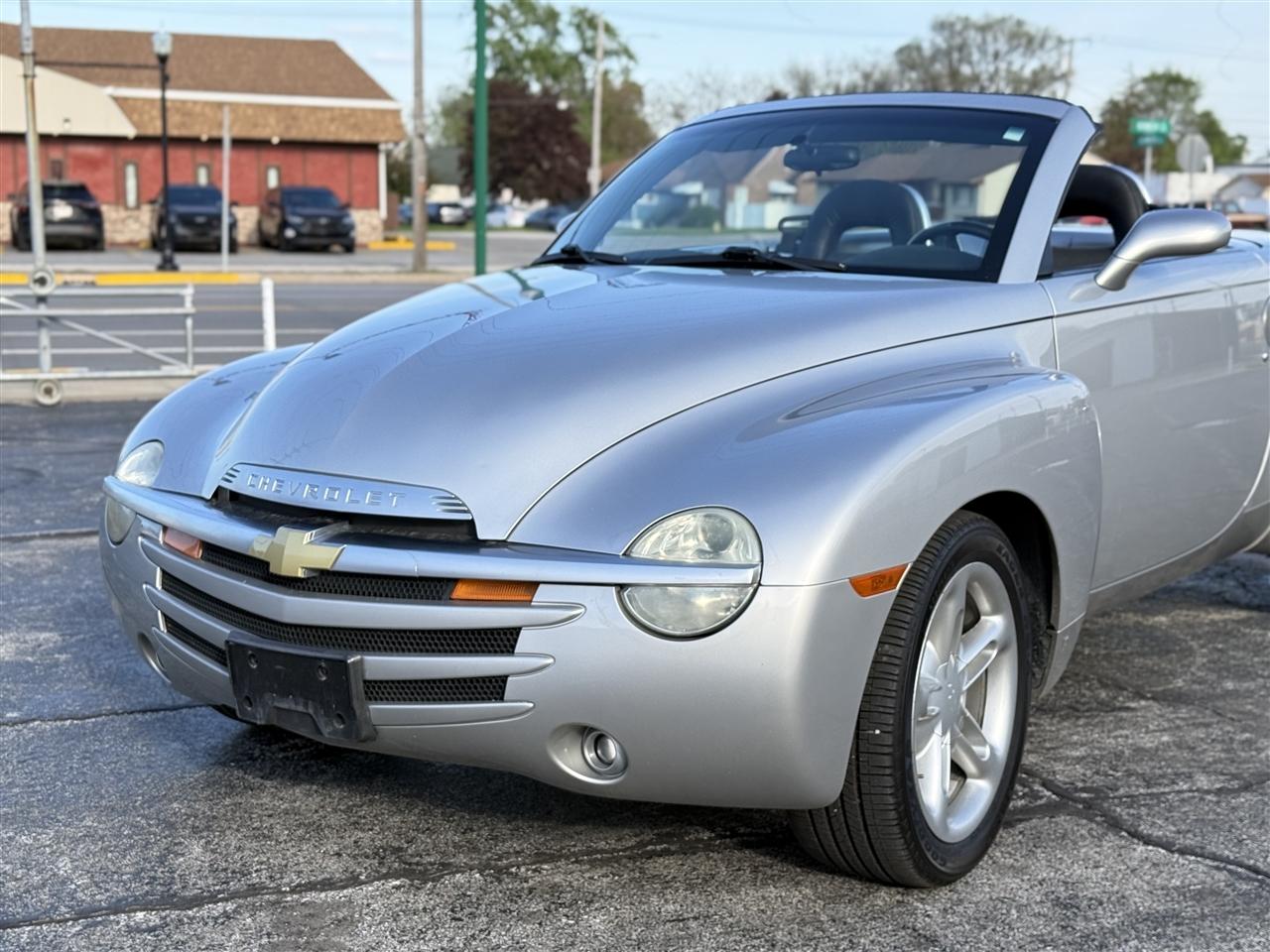 Chevrolet SSR Reg Cab 116.0" WB LS 2006