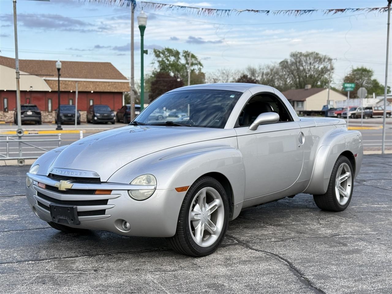 Chevrolet SSR Reg Cab 116.0" WB LS 2006