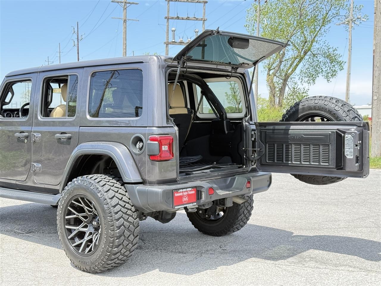 Jeep Wrangler Unlimited Sahara 4x4 2018