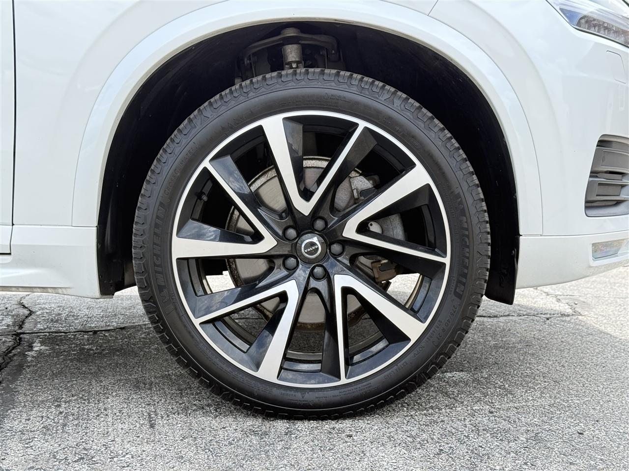 Volvo XC90 T6 AWD Momentum 7P 2022