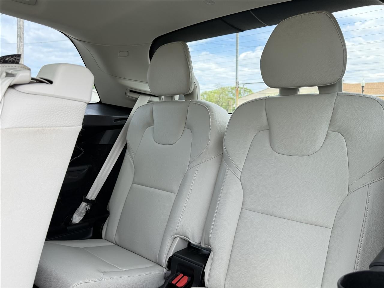 Volvo XC90 T6 AWD Momentum 7P 2022