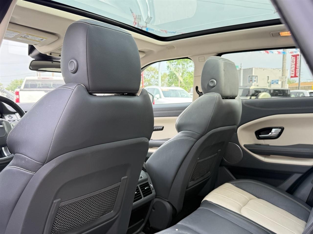 Land Rover Range Rover Evoque 5 Door SE 2017