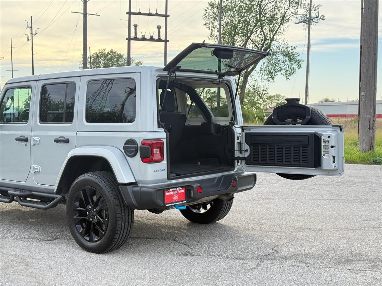 Jeep Wrangler 4xe Sahara 4x4 2024