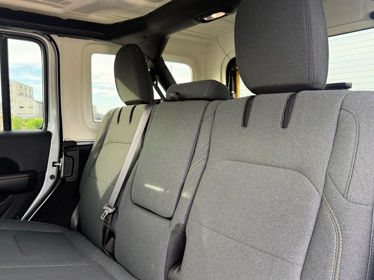 Jeep Wrangler 4xe Sahara 4x4 2024