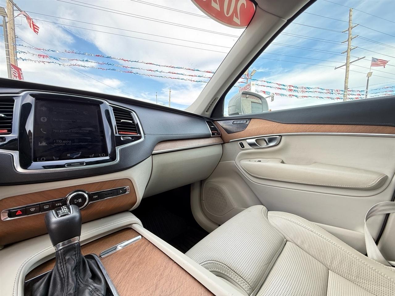 Volvo XC90 T6 AWD Inscription 7 Passenger 2020