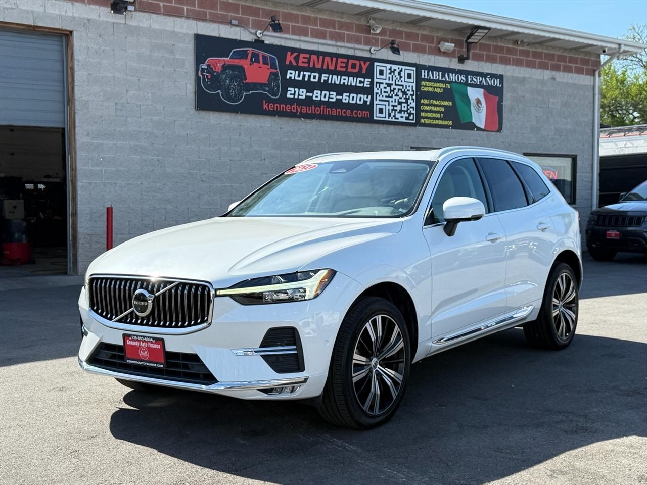 Volvo XC60 B5 FWD Plus Bright Theme 2023