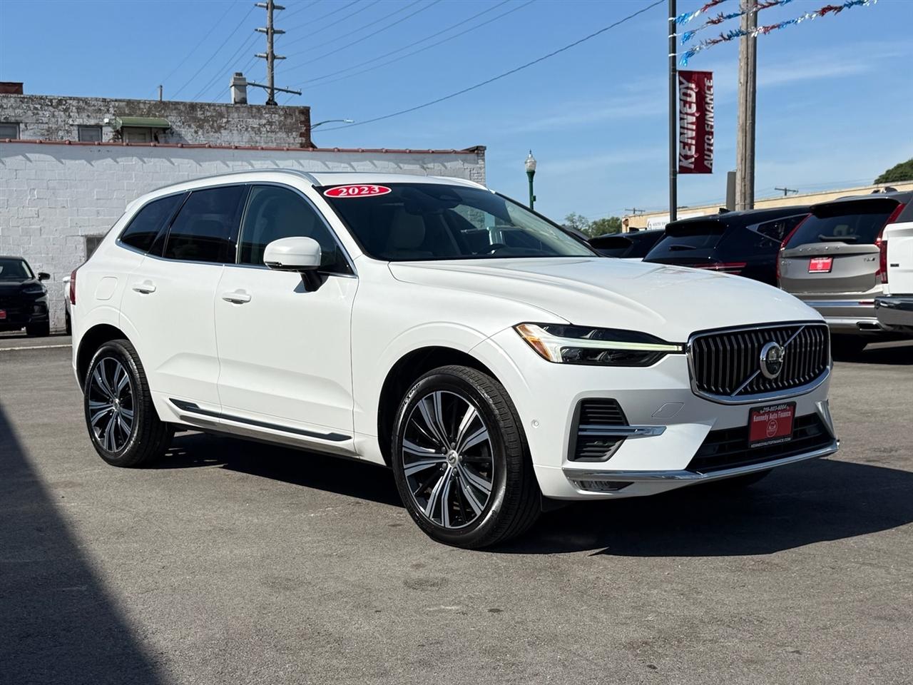 Volvo XC60 B5 FWD Plus Bright Theme 2023