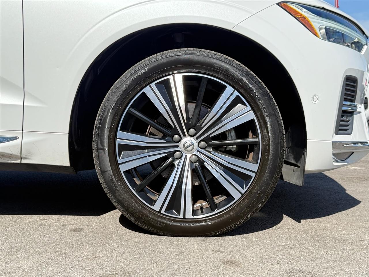 Volvo XC60 B5 FWD Plus Bright Theme 2023