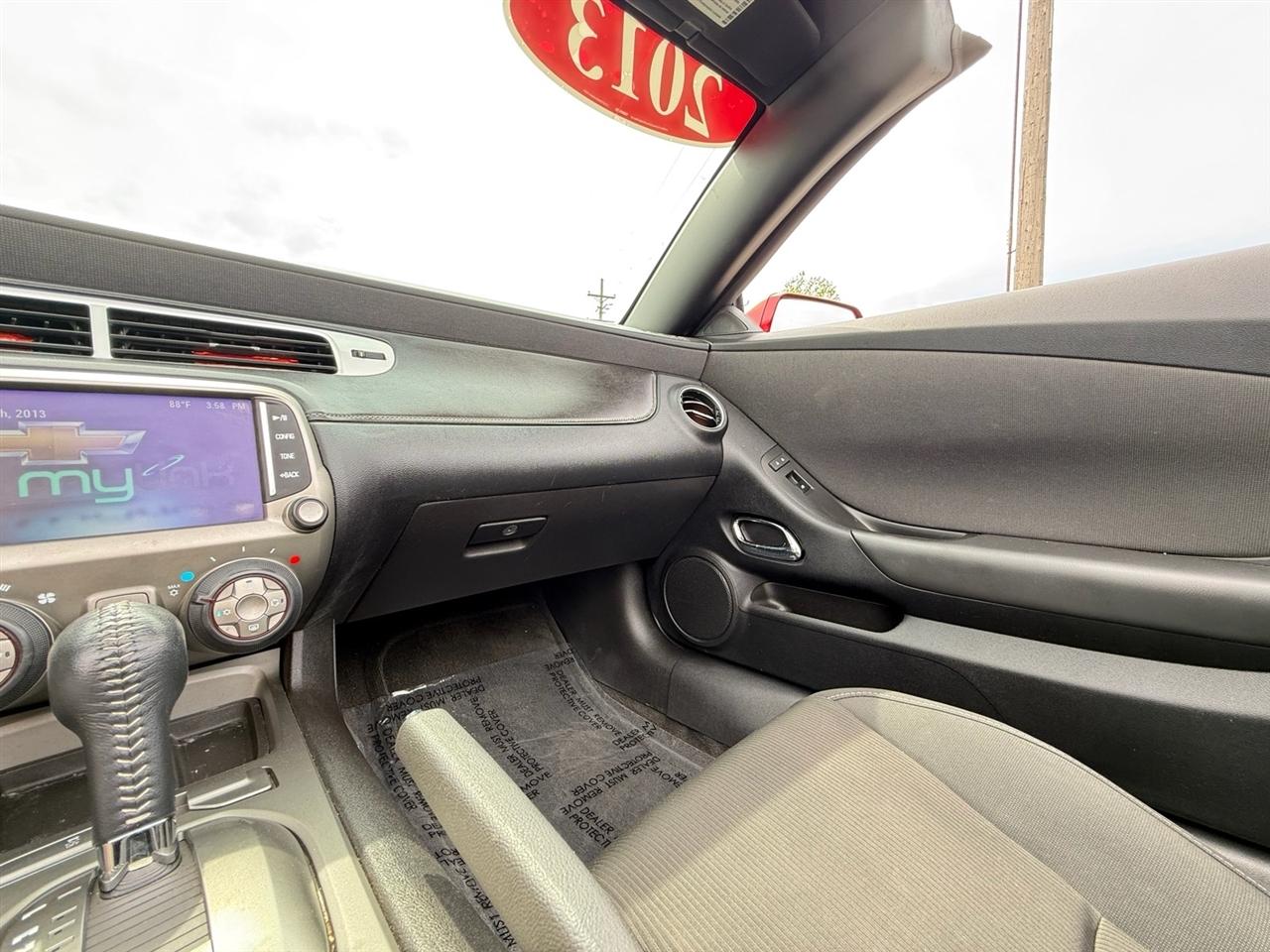 Chevrolet Camaro 2dr Conv LT w/1LT 2013