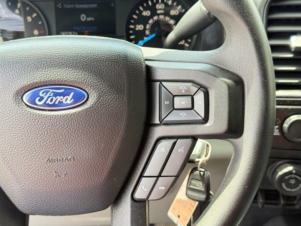 Ford F-150 Platinum 4WD SuperCrew 5.5' Box 2017
