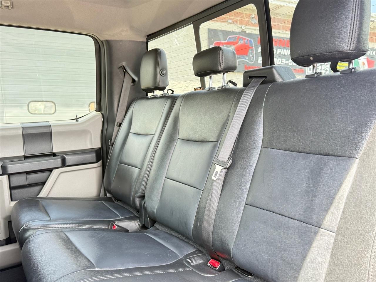 Ford F-150 Platinum 4WD SuperCrew 5.5' Box 2017
