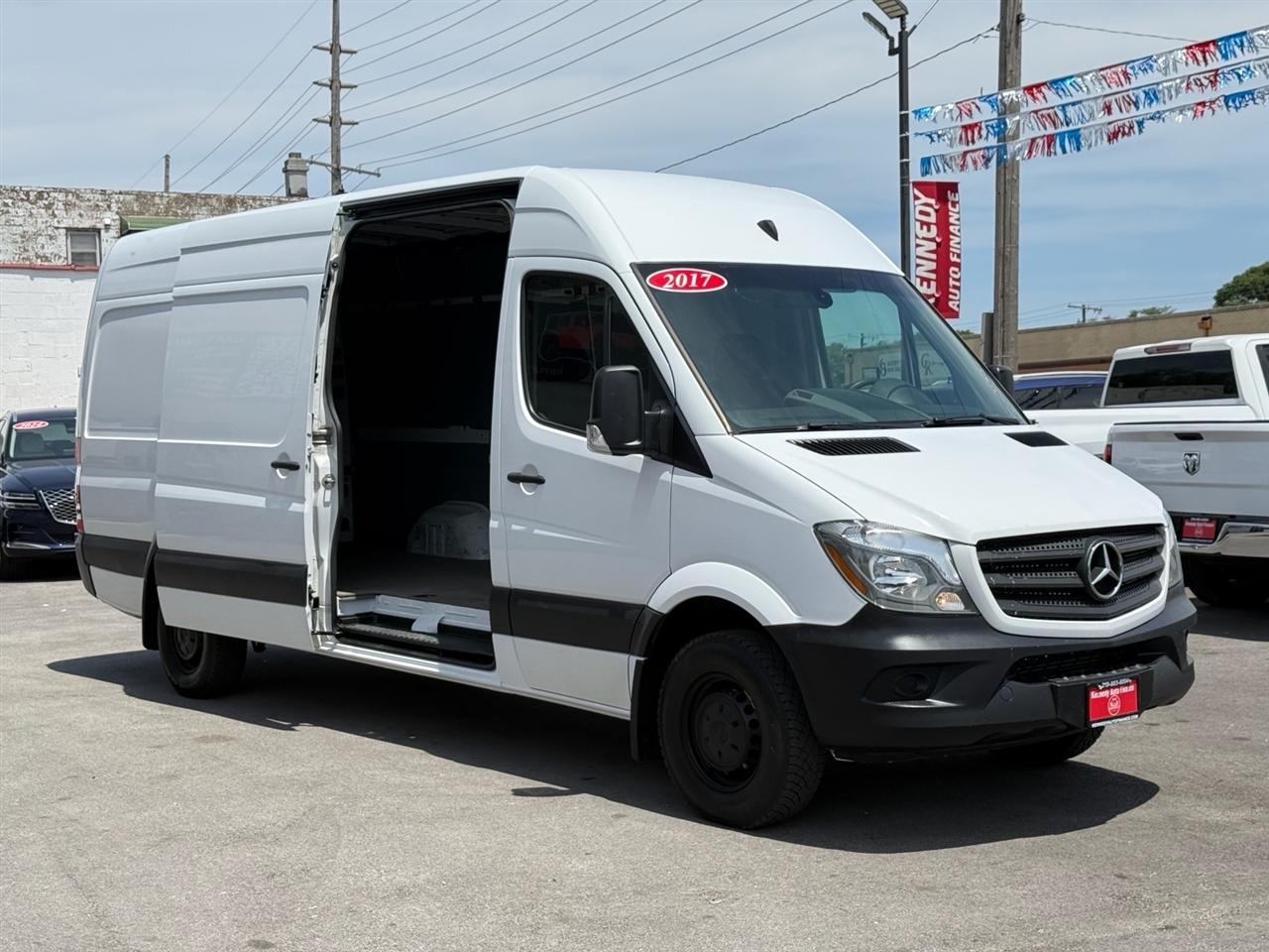 Mercedes-Benz Sprinter Cargo Van 2500 High Roof V6 170" Worker RWD 2017