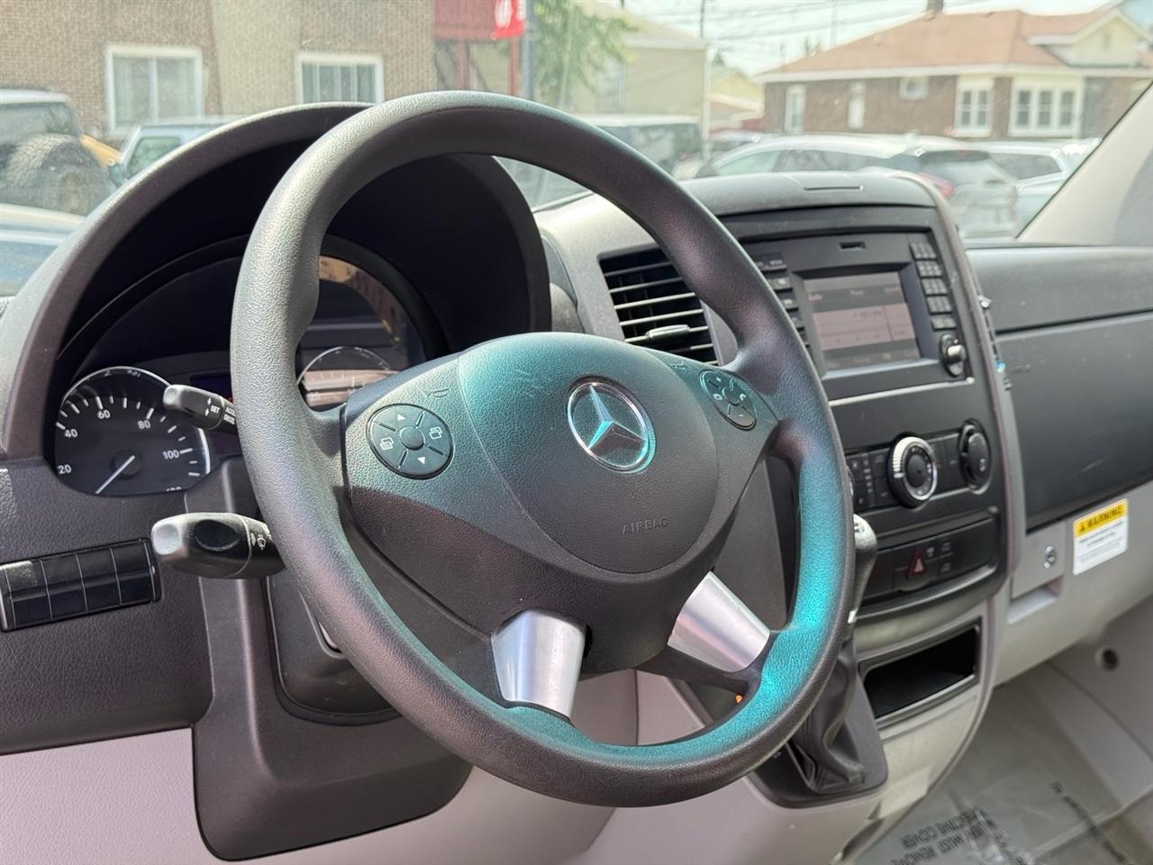 Mercedes-Benz Sprinter Cargo Van 2500 High Roof V6 170" Worker RWD 2017