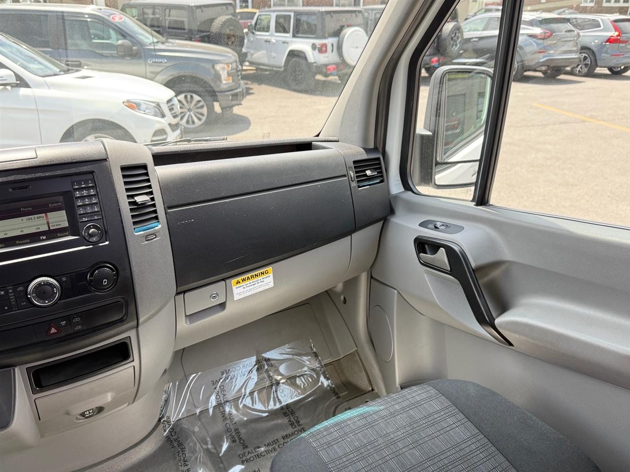 Mercedes-Benz Sprinter Cargo Van 2500 High Roof V6 170" Worker RWD 2017