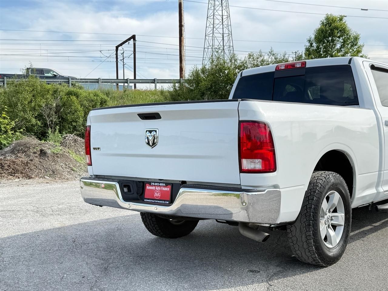 RAM 1500 Classic SLT 4x2 Crew Cab 6'4" Box 2020