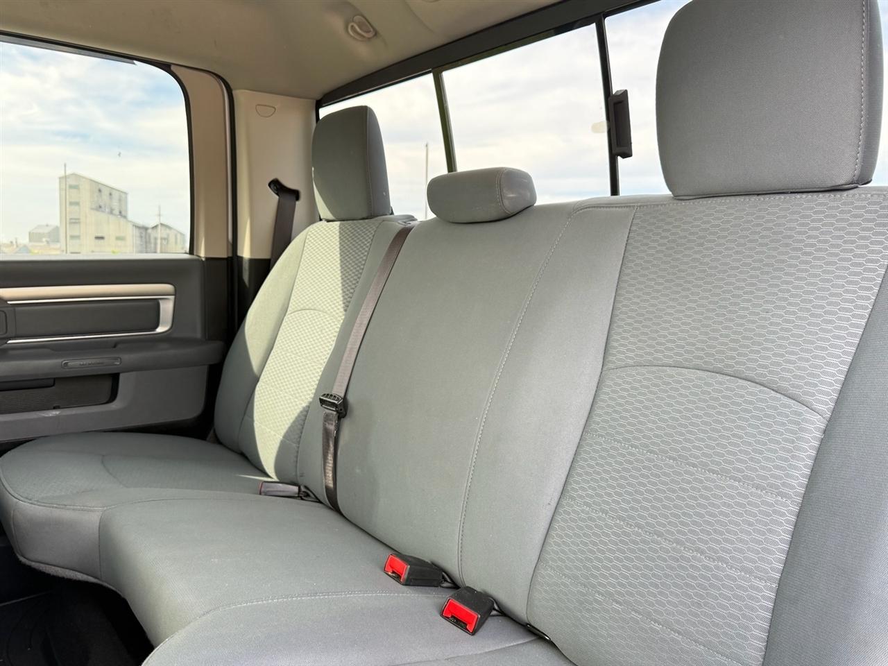 RAM 1500 Classic SLT 4x2 Crew Cab 6'4" Box 2020
